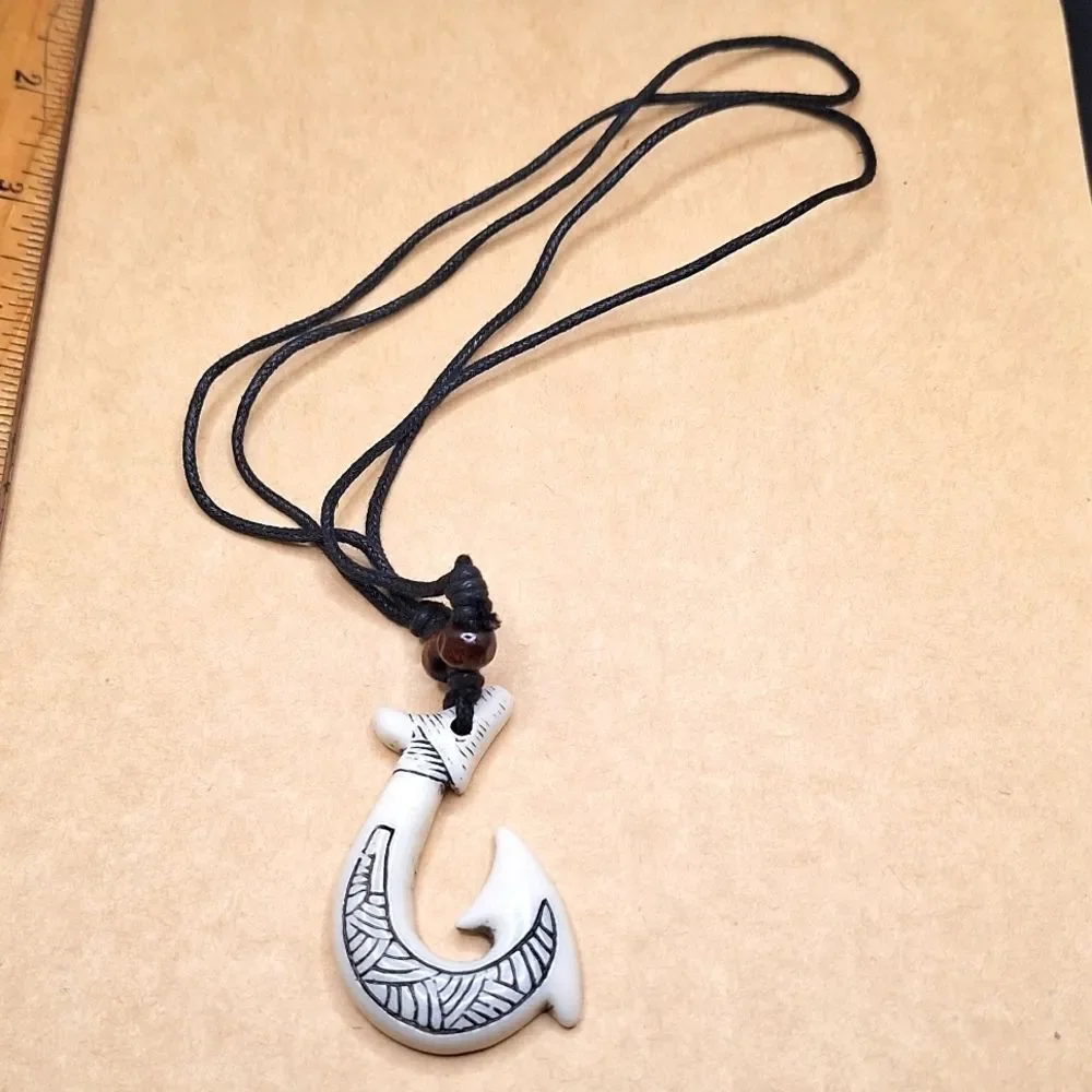 Maui Hawaiian fish hook necklace adjustable Tribal pendant nautical jewelry